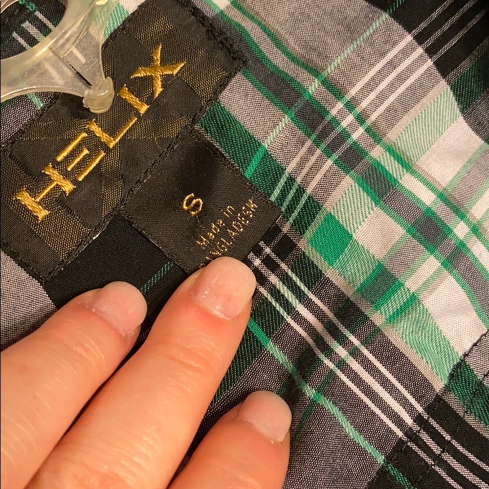 Men’s button down - Picture 2 of 2